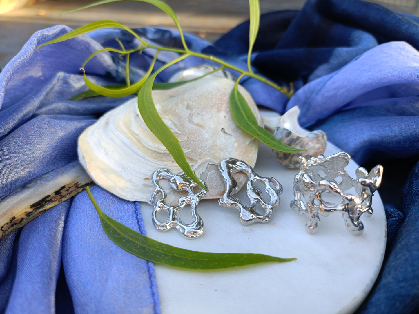 Yewllery Set  Contour Studs Earrings and Molten Orbit Ring