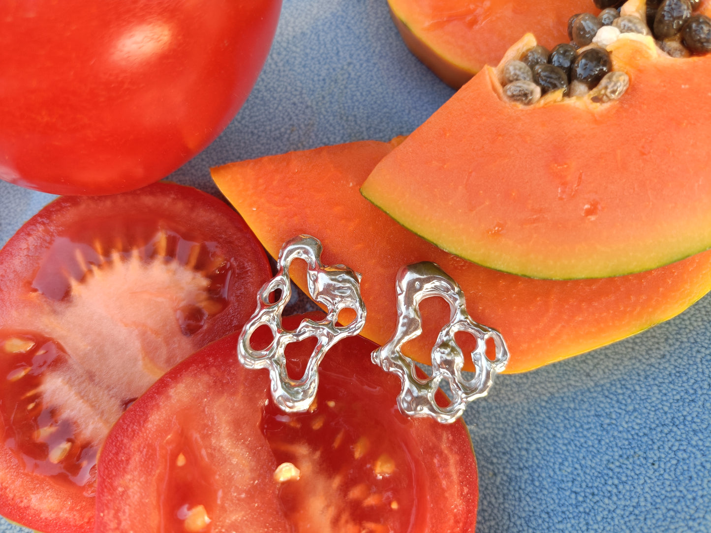Contour Studs Earrings